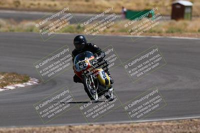 media/Apr-19-2025-AHRMA (Sat) [[3d98ca3309]]/Race/Group 5/Turn 4/